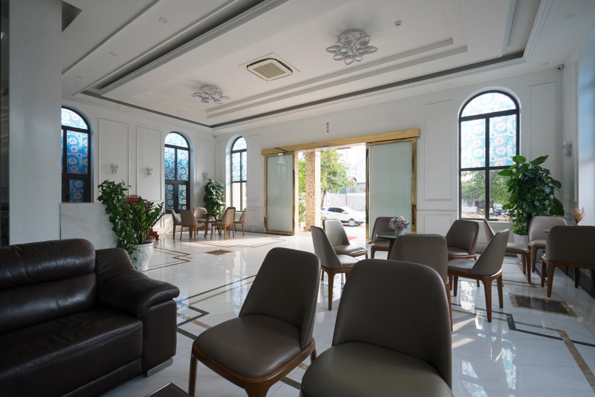 Boston Halong Hotel ها لونغ المظهر الخارجي الصورة
