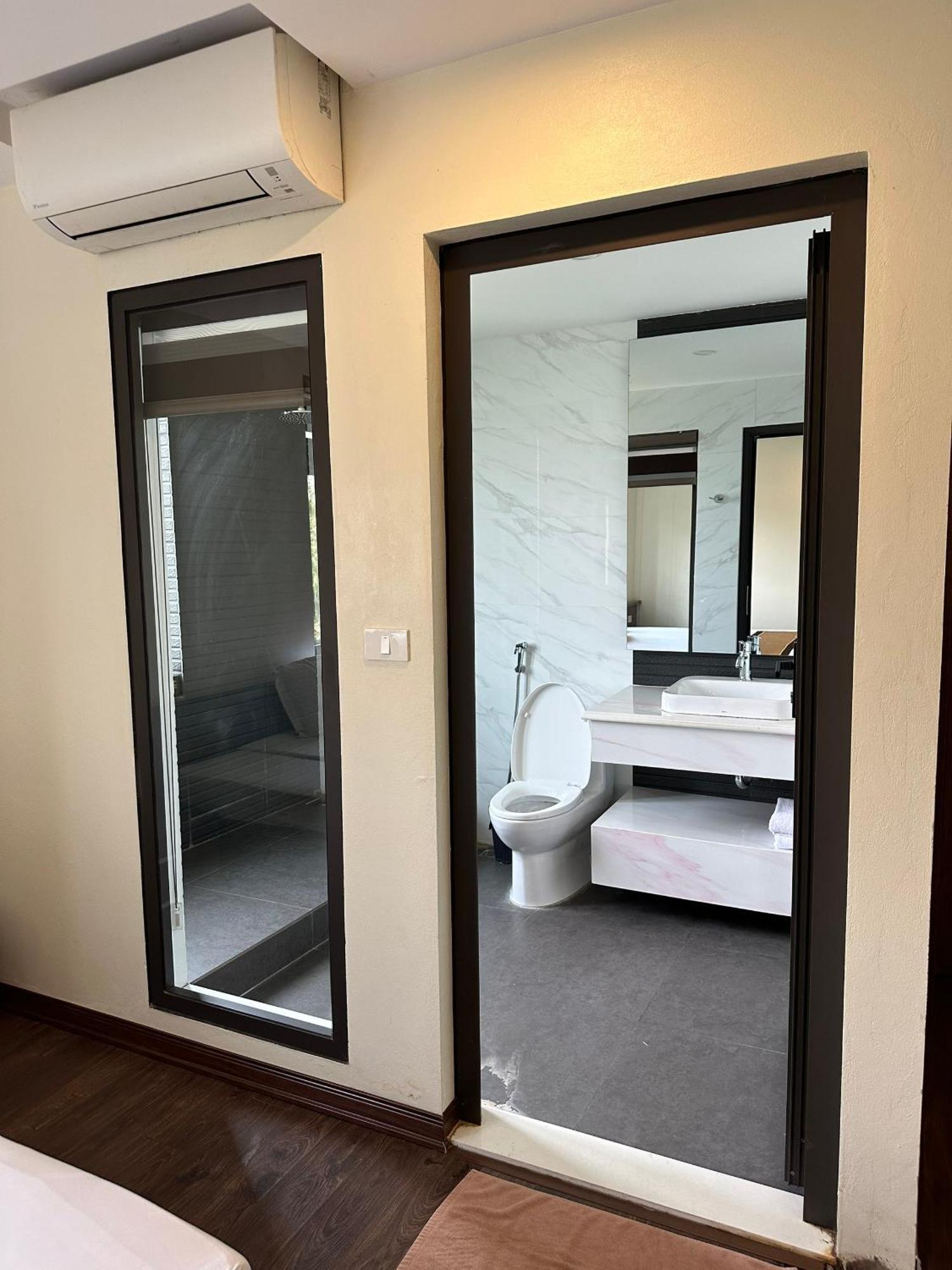 Boston Halong Hotel ها لونغ المظهر الخارجي الصورة