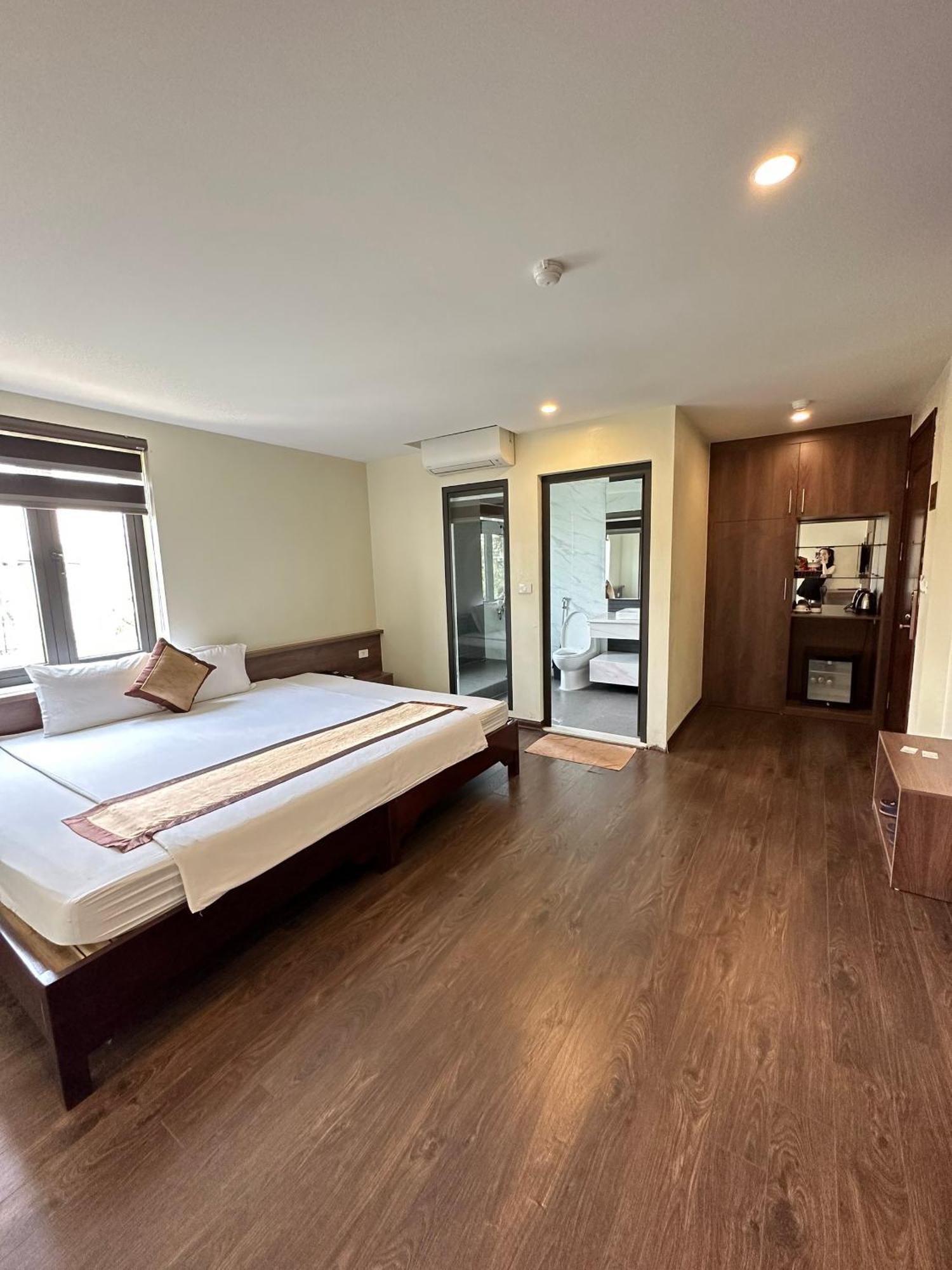 Boston Halong Hotel ها لونغ المظهر الخارجي الصورة
